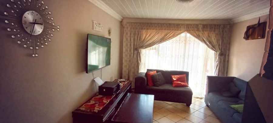 3 Bedroom Property for Sale in Philip Nel Park Gauteng