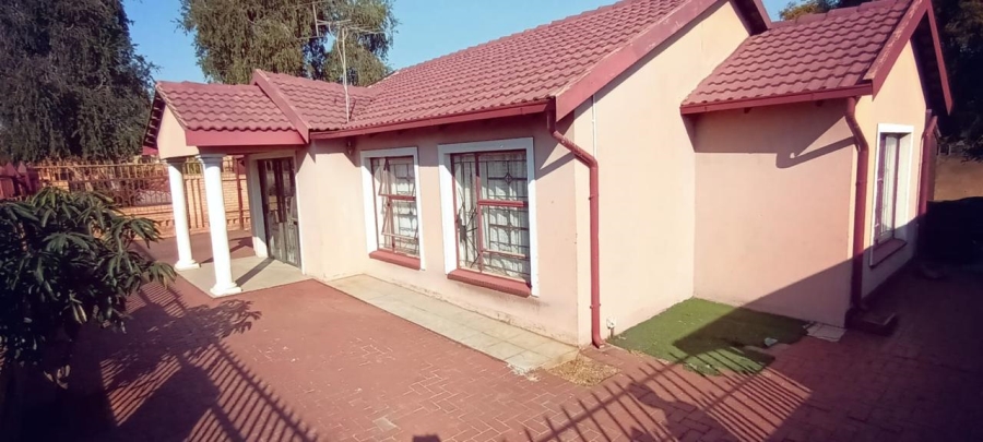 3 Bedroom Property for Sale in Philip Nel Park Gauteng