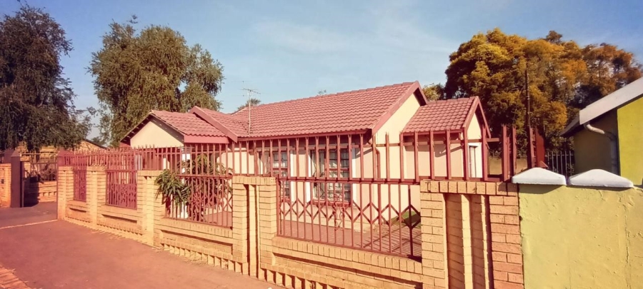 3 Bedroom Property for Sale in Philip Nel Park Gauteng