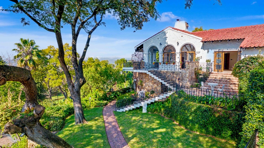 To Let 5 Bedroom Property for Rent in Bryanston Gauteng