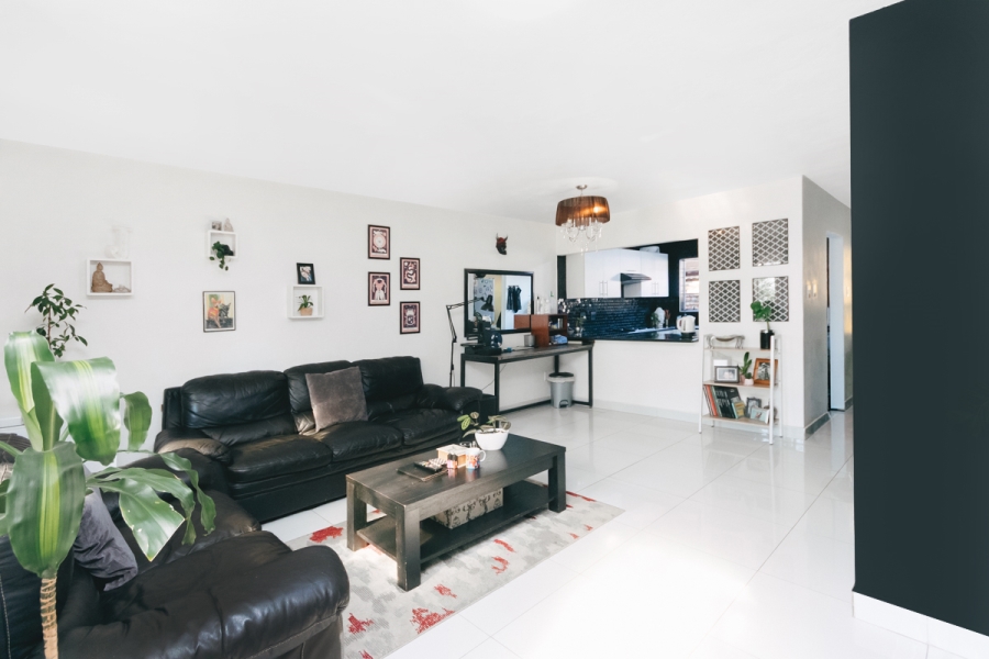 2 Bedroom Property for Sale in Sundowner Gauteng