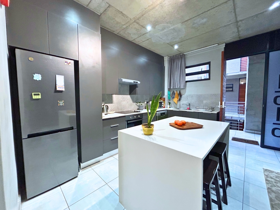 2 Bedroom Property for Sale in Brooklyn Gauteng
