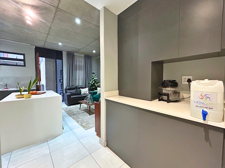 2 Bedroom Property for Sale in Brooklyn Gauteng