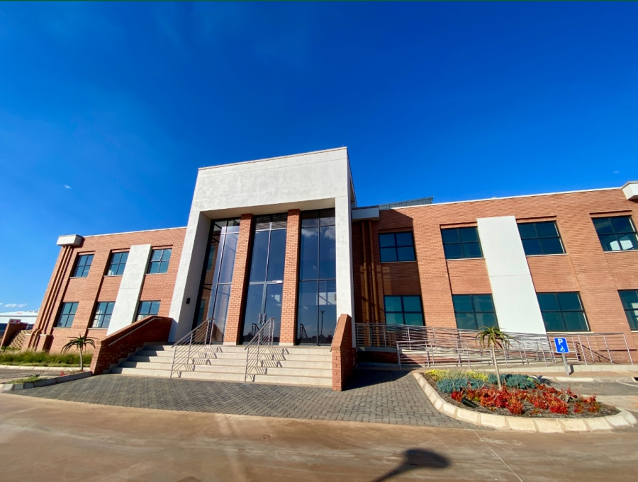 To Let Commercial Property for Rent in Olifantsfontein Gauteng