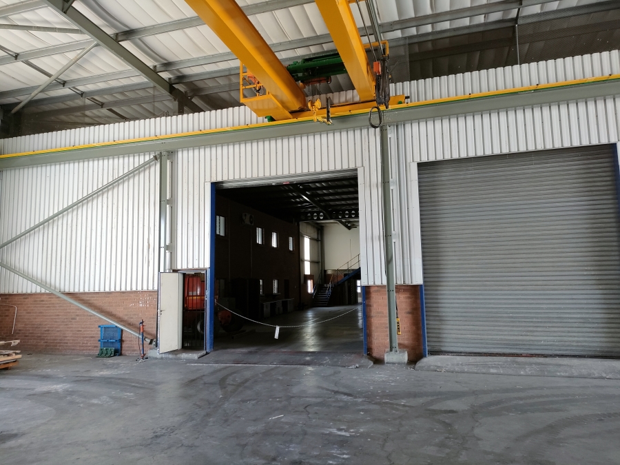 To Let Commercial Property for Rent in Strijdom Park Gauteng