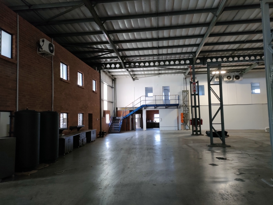 To Let Commercial Property for Rent in Strijdom Park Gauteng