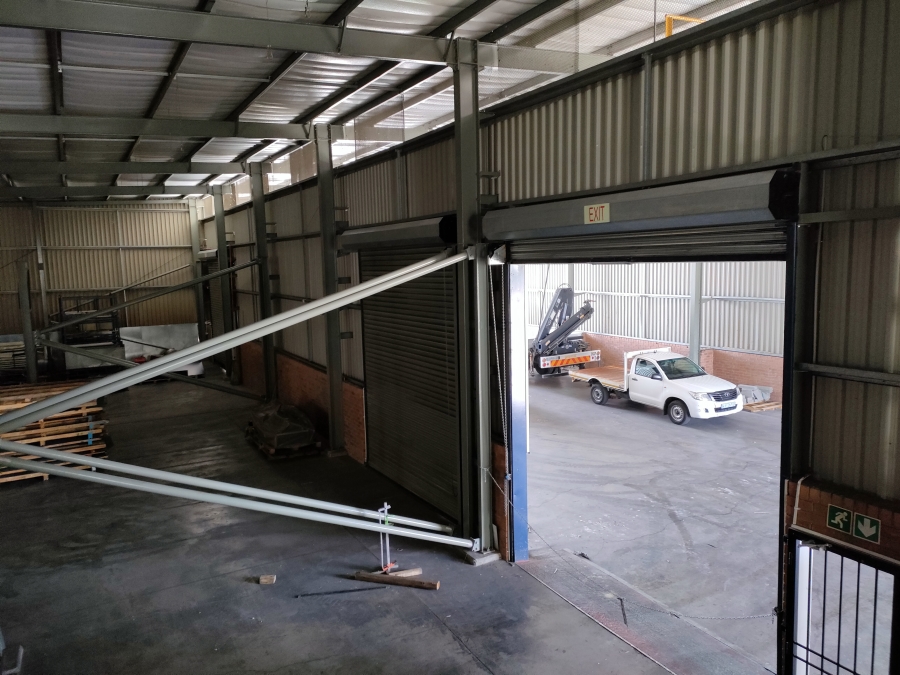 To Let Commercial Property for Rent in Strijdom Park Gauteng