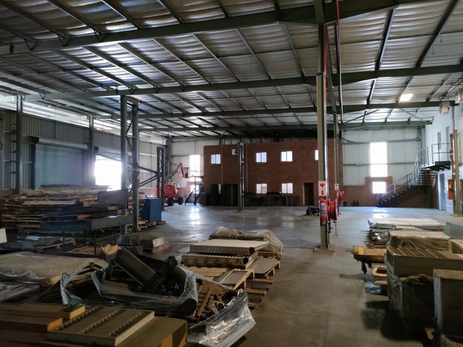 To Let Commercial Property for Rent in Strijdom Park Gauteng