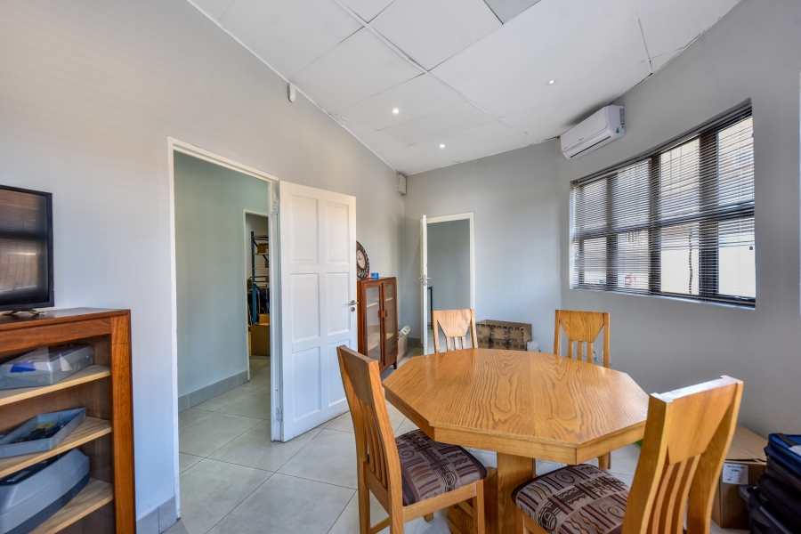 Commercial Property for Sale in Garsfontein Gauteng