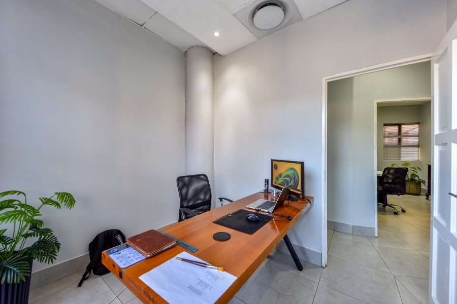 Commercial Property for Sale in Garsfontein Gauteng