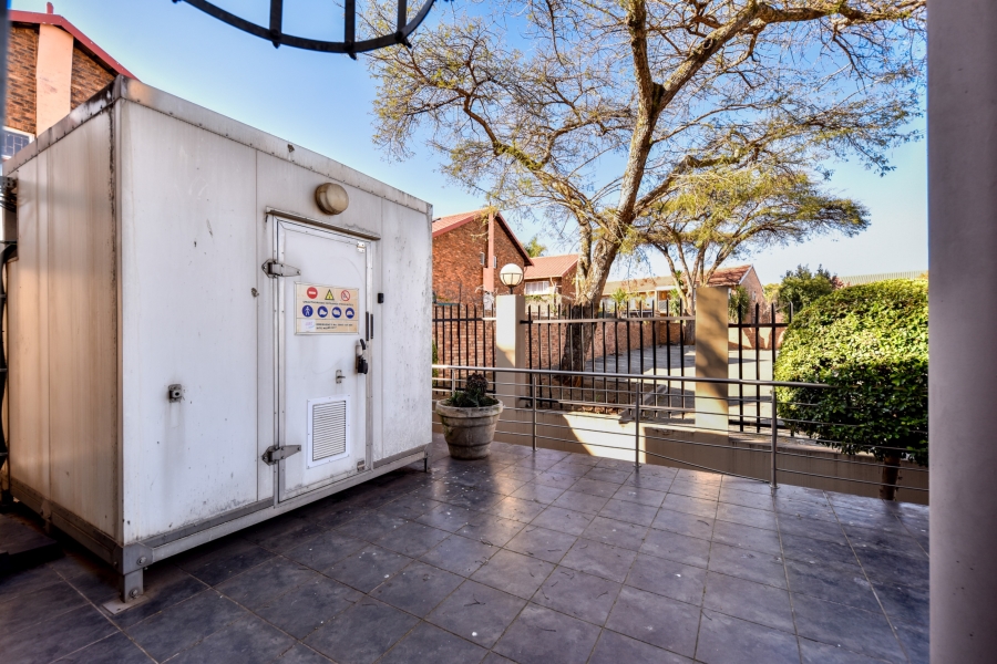 Commercial Property for Sale in Garsfontein Gauteng