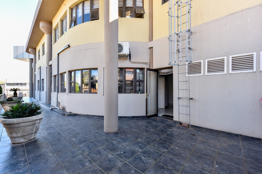 Commercial Property for Sale in Garsfontein Gauteng