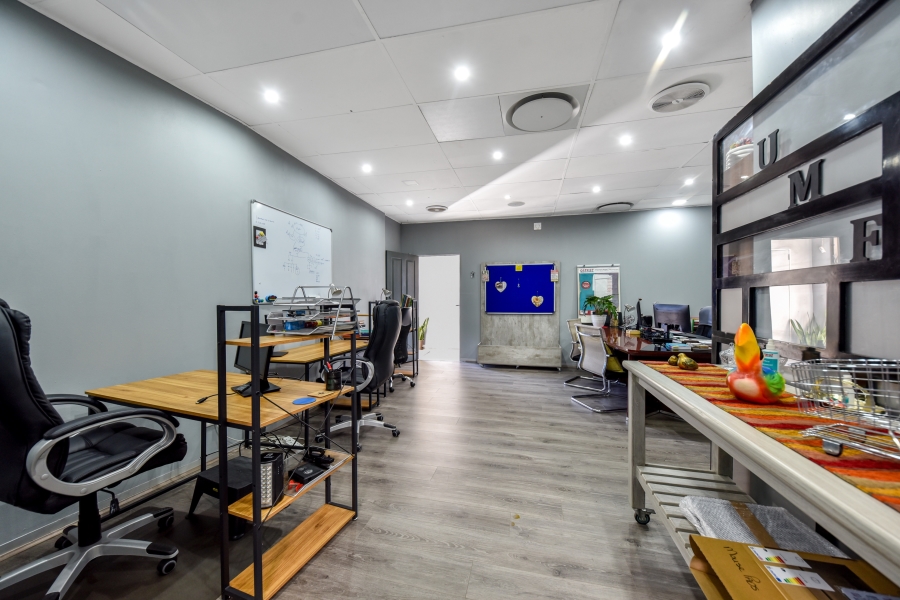 Commercial Property for Sale in Garsfontein Gauteng