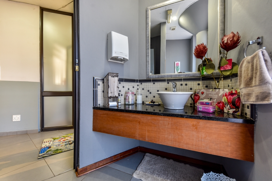 Commercial Property for Sale in Garsfontein Gauteng