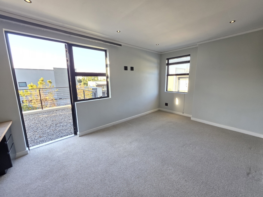 3 Bedroom Property for Sale in Waterkloof Heights Gauteng