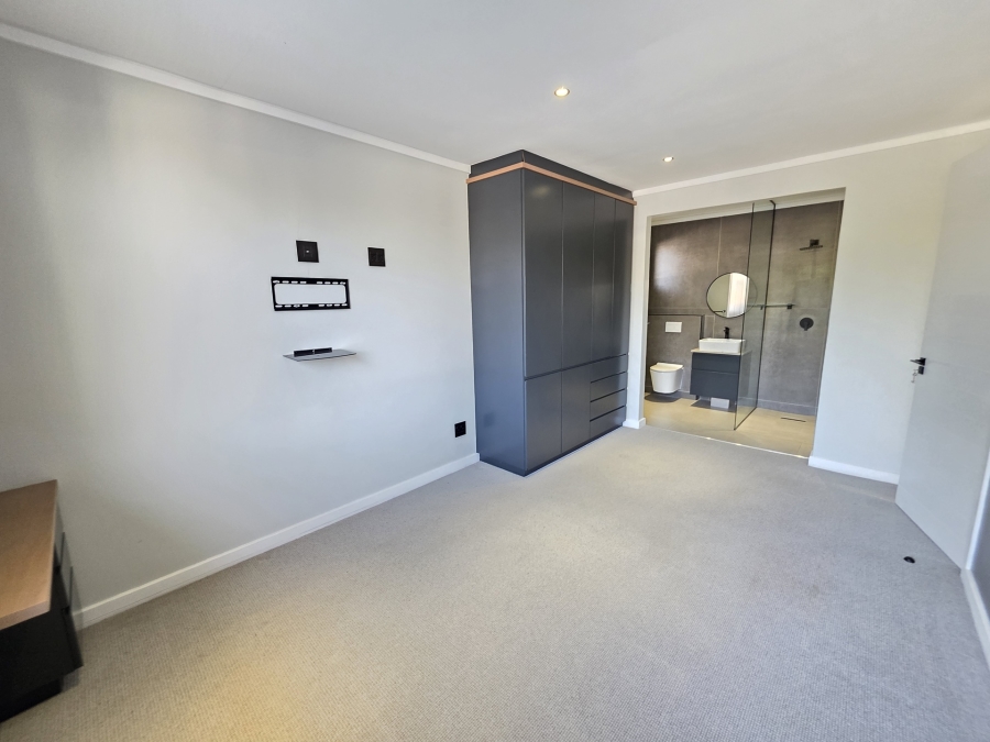 3 Bedroom Property for Sale in Waterkloof Heights Gauteng
