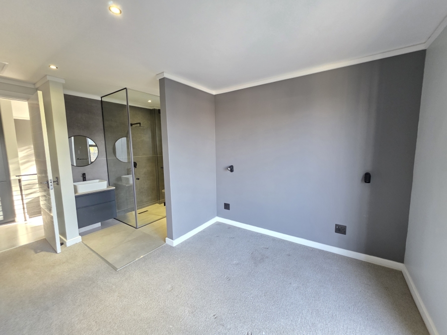 3 Bedroom Property for Sale in Waterkloof Heights Gauteng