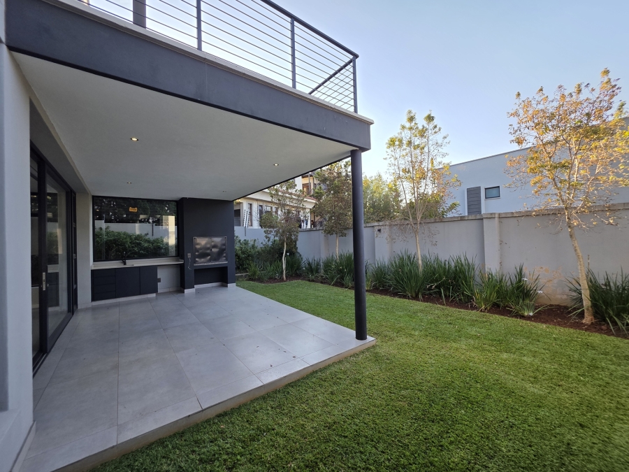 3 Bedroom Property for Sale in Waterkloof Heights Gauteng
