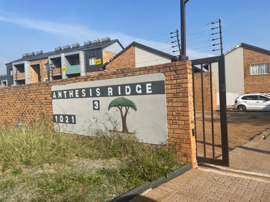 1 Bedroom Property for Sale in Lotus Gardens Gauteng