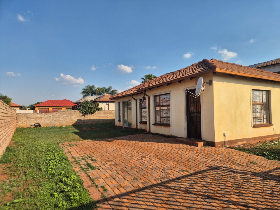 3 Bedroom Property for Sale in The Orchards Gauteng