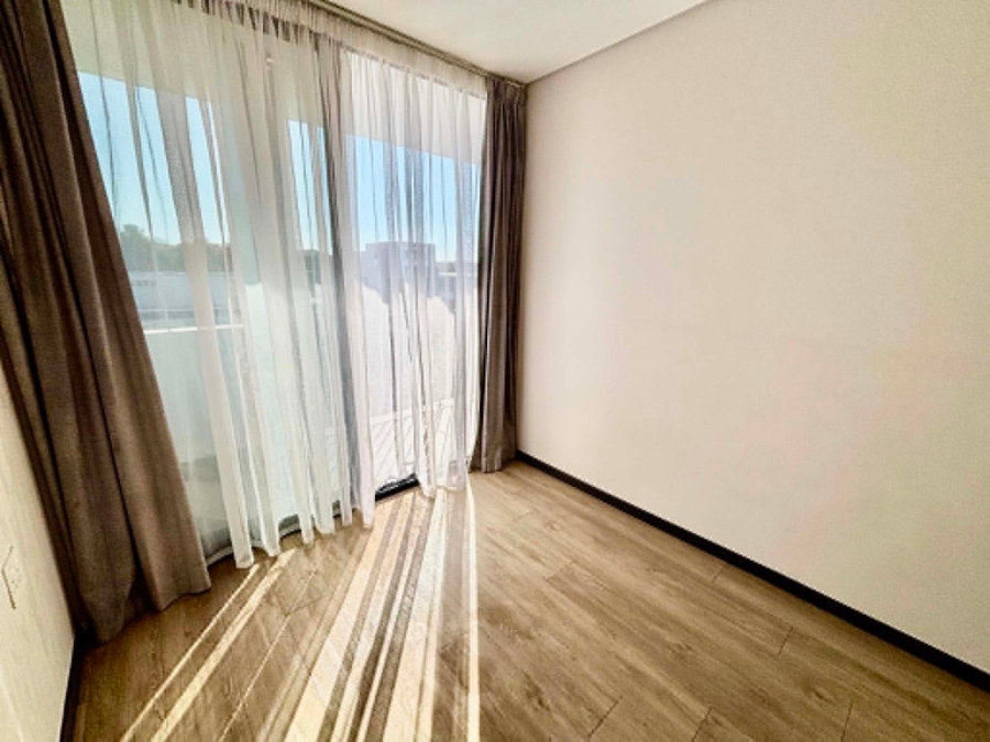 To Let 2 Bedroom Property for Rent in Illovo Gauteng