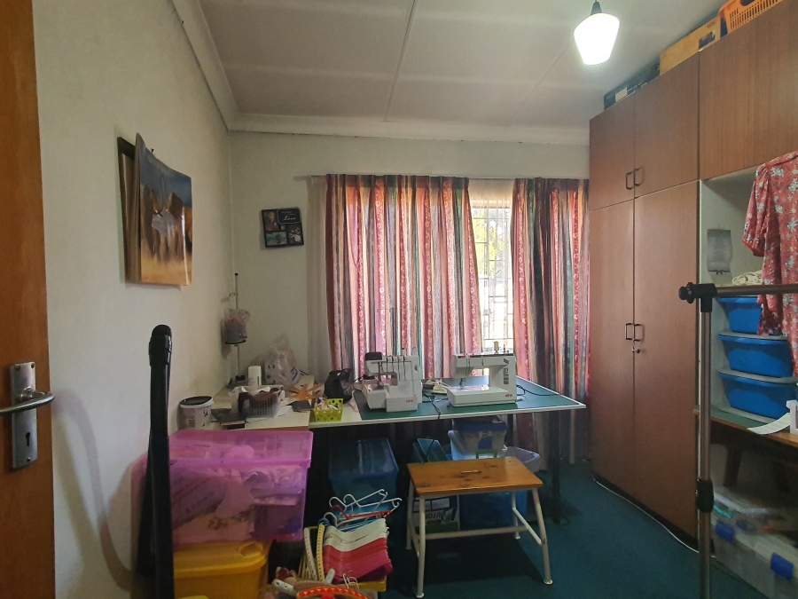 3 Bedroom Property for Sale in Silverton Gauteng