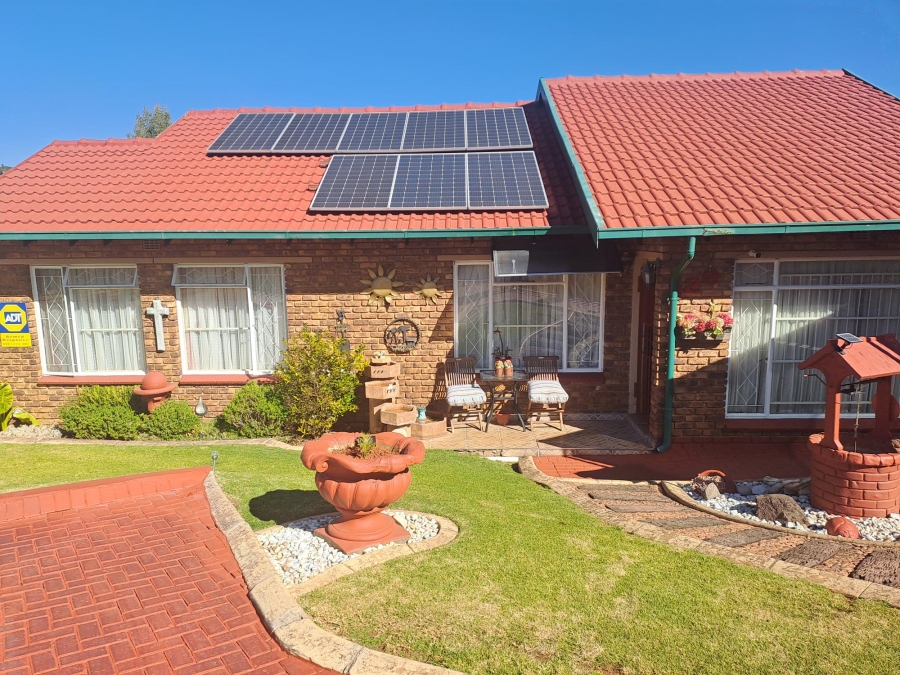 3 Bedroom Property for Sale in Kenmare Gauteng