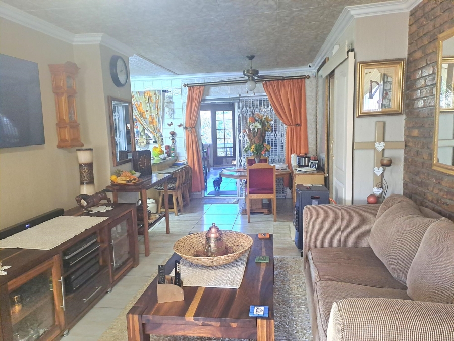 3 Bedroom Property for Sale in Kenmare Gauteng