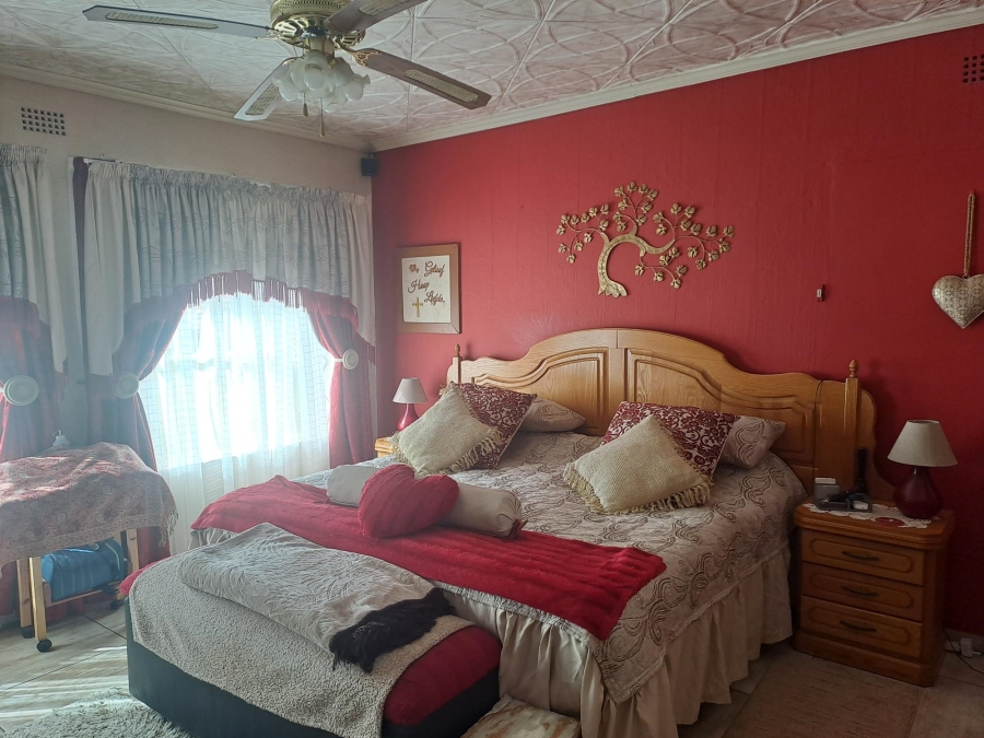 3 Bedroom Property for Sale in Kenmare Gauteng