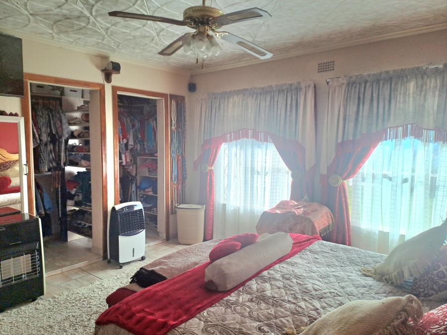 3 Bedroom Property for Sale in Kenmare Gauteng