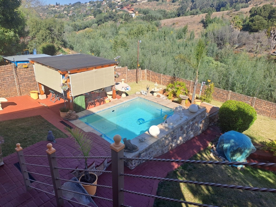 3 Bedroom Property for Sale in Kenmare Gauteng