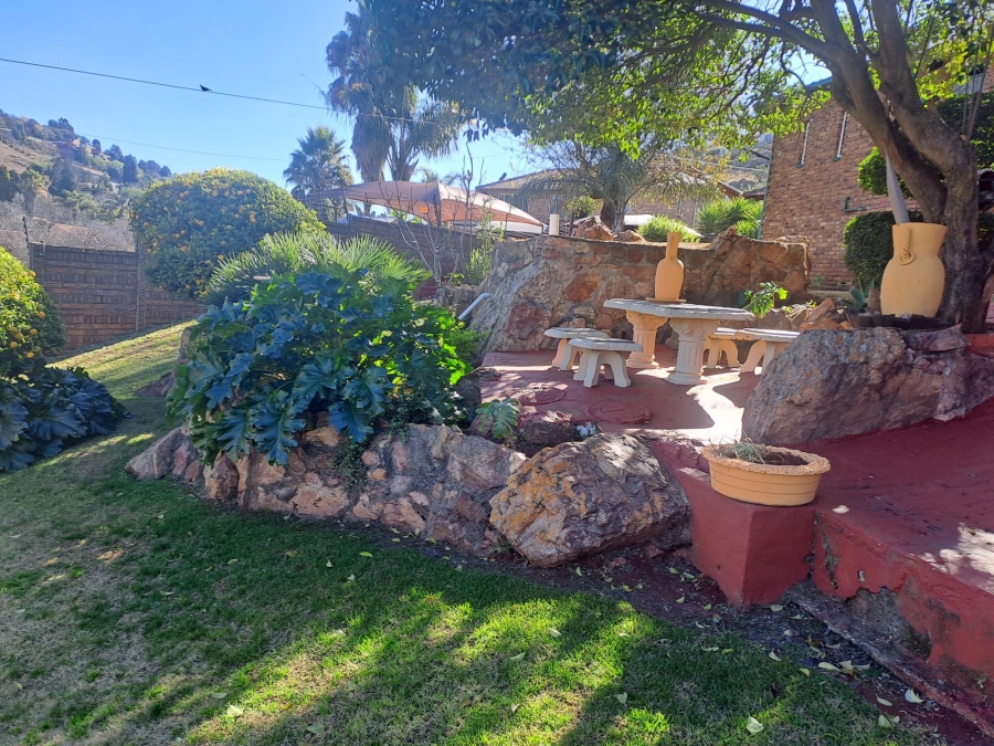 3 Bedroom Property for Sale in Kenmare Gauteng