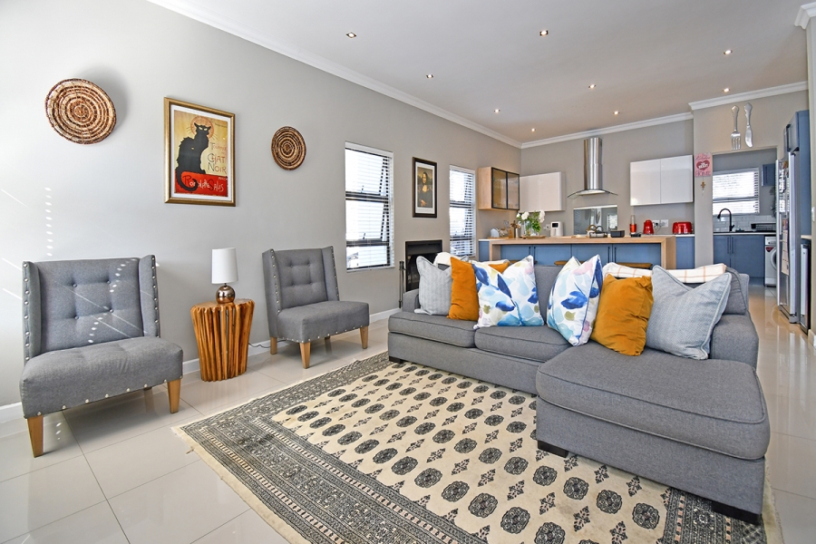 3 Bedroom Property for Sale in Broadacres Gauteng