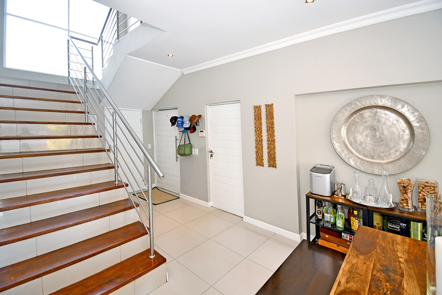 3 Bedroom Property for Sale in Broadacres Gauteng