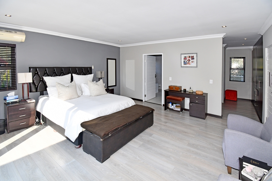 3 Bedroom Property for Sale in Broadacres Gauteng
