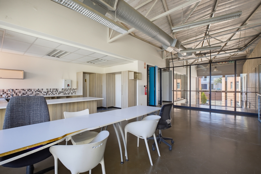 To Let Commercial Property for Rent in Strathavon Gauteng