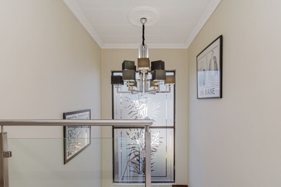 To Let 3 Bedroom Property for Rent in Cedar Creek Gauteng