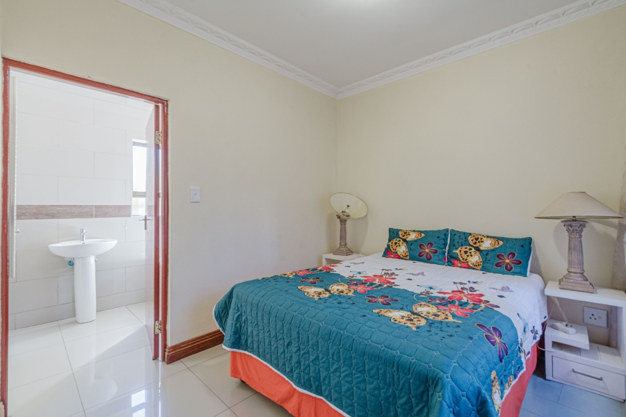 To Let 3 Bedroom Property for Rent in Cedar Creek Gauteng