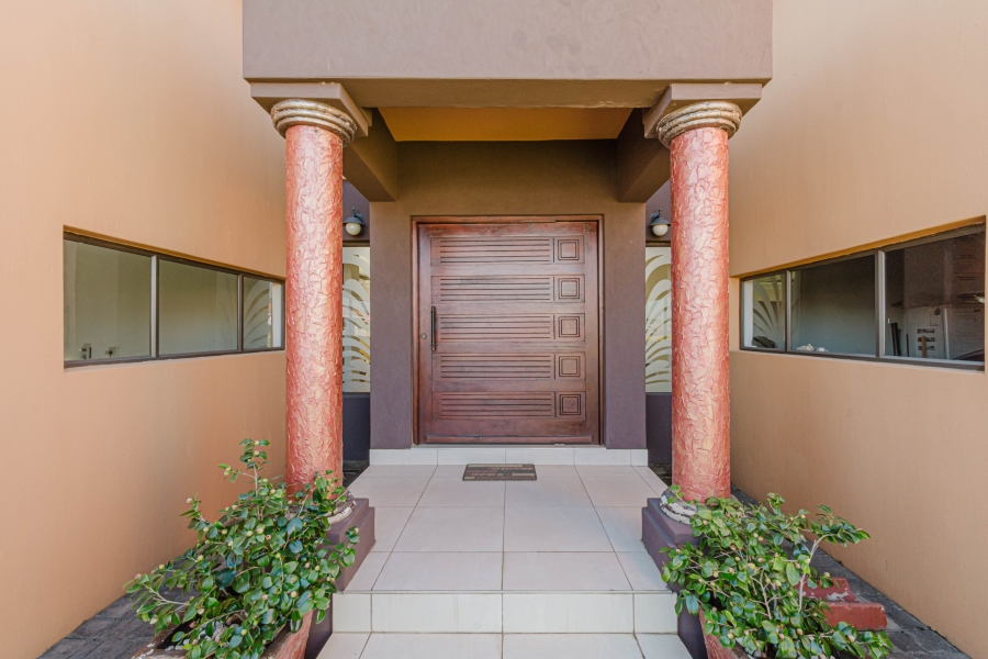 To Let 3 Bedroom Property for Rent in Cedar Creek Gauteng