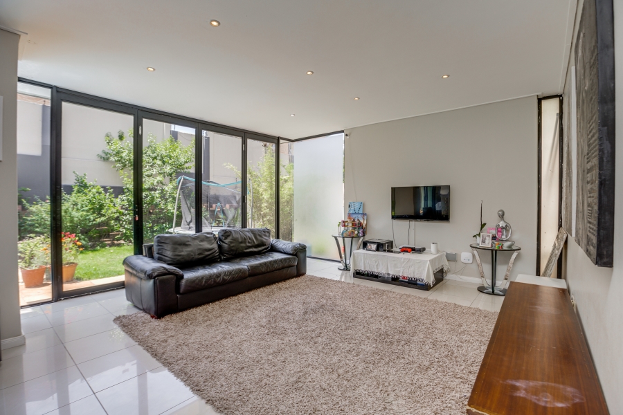 3 Bedroom Property for Sale in Bryanston Gauteng