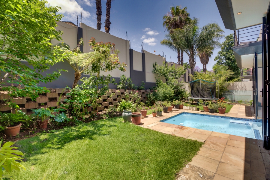 3 Bedroom Property for Sale in Bryanston Gauteng
