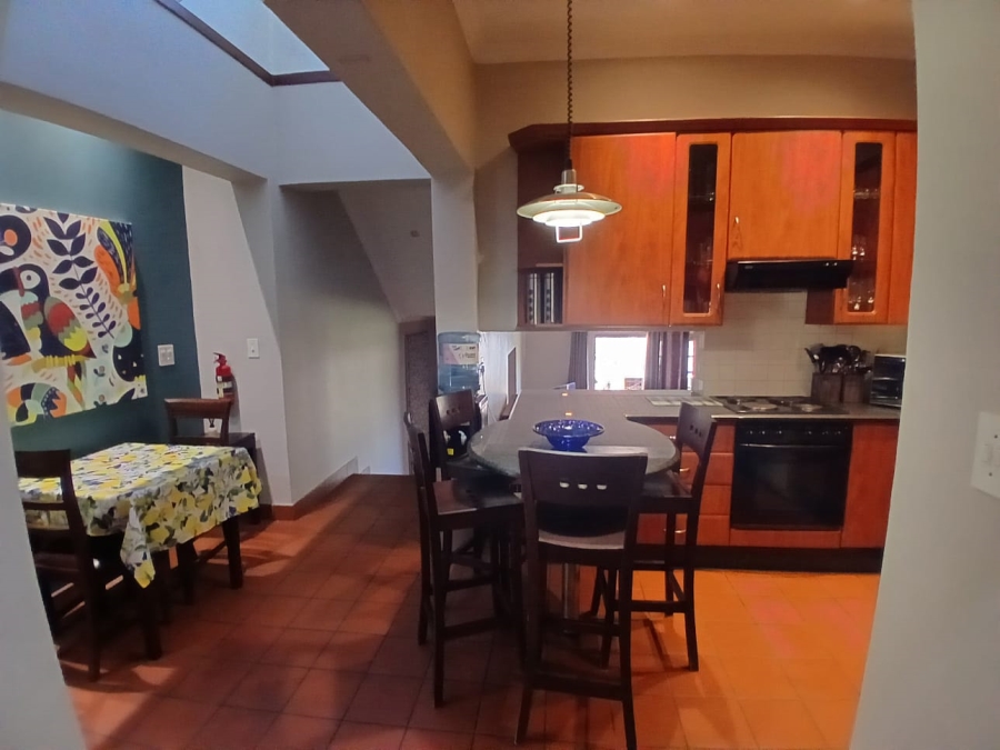 To Let 2 Bedroom Property for Rent in Bedfordview Gauteng