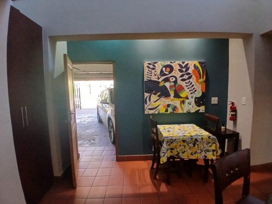 To Let 2 Bedroom Property for Rent in Bedfordview Gauteng