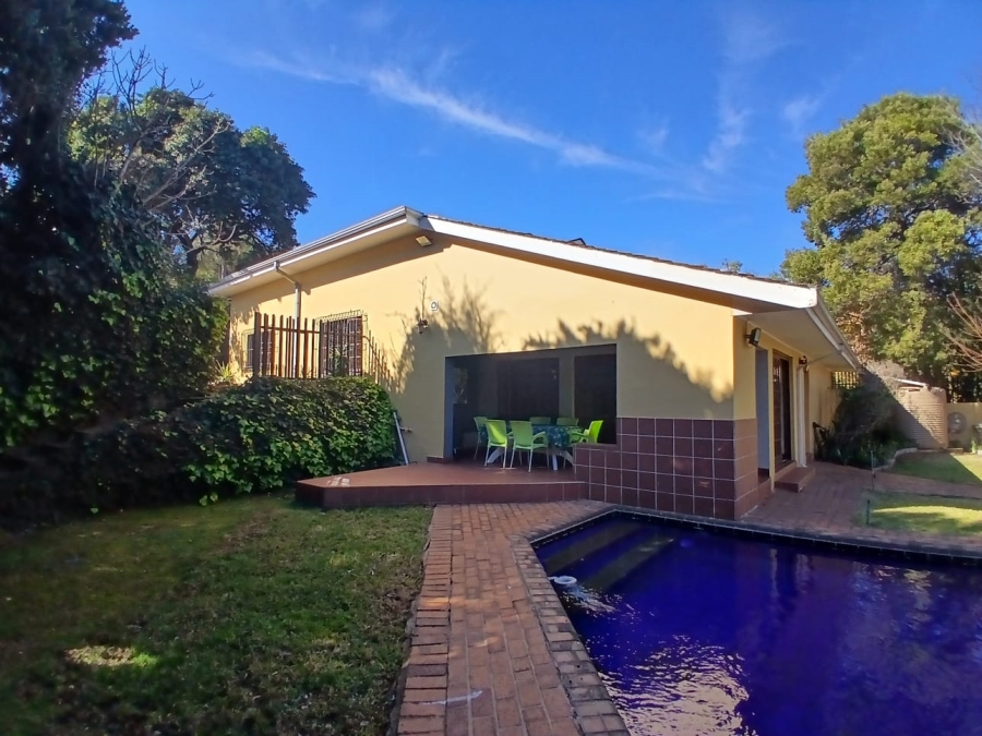 To Let 2 Bedroom Property for Rent in Bedfordview Gauteng