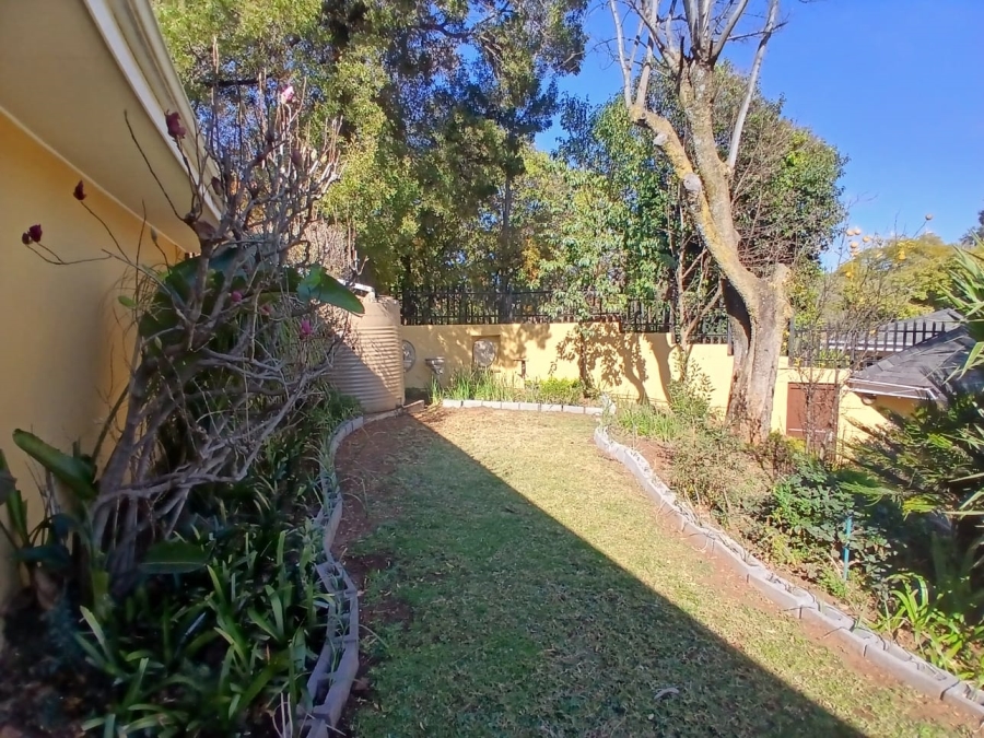 To Let 2 Bedroom Property for Rent in Bedfordview Gauteng