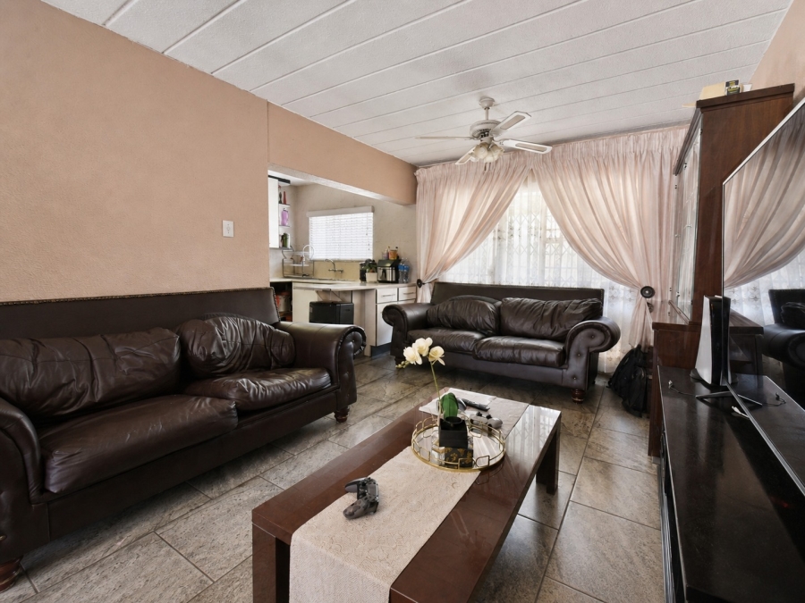 To Let 2 Bedroom Property for Rent in Bassonia Gauteng