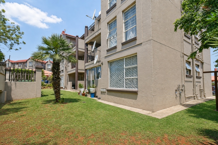 To Let 2 Bedroom Property for Rent in Bassonia Gauteng