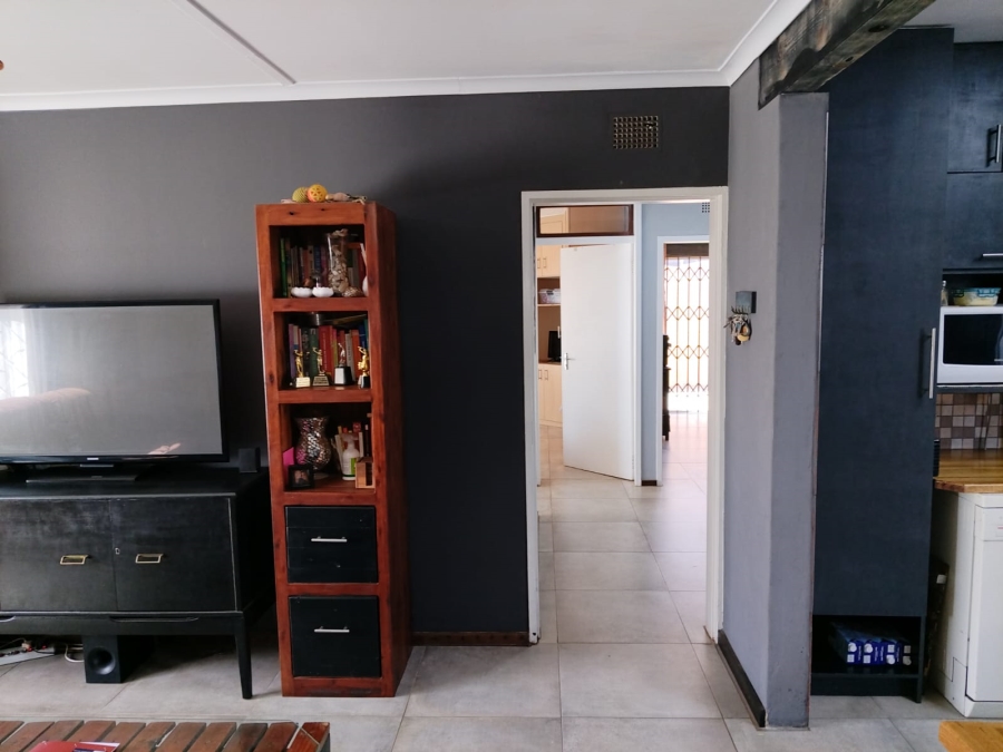 4 Bedroom Property for Sale in Klopperpark Gauteng