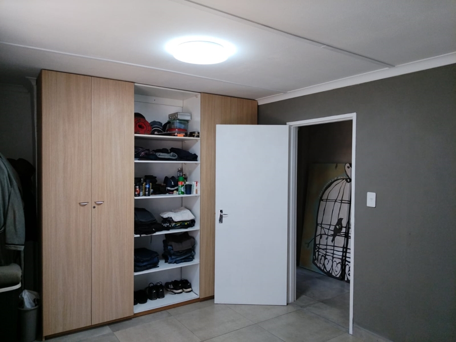 4 Bedroom Property for Sale in Klopperpark Gauteng