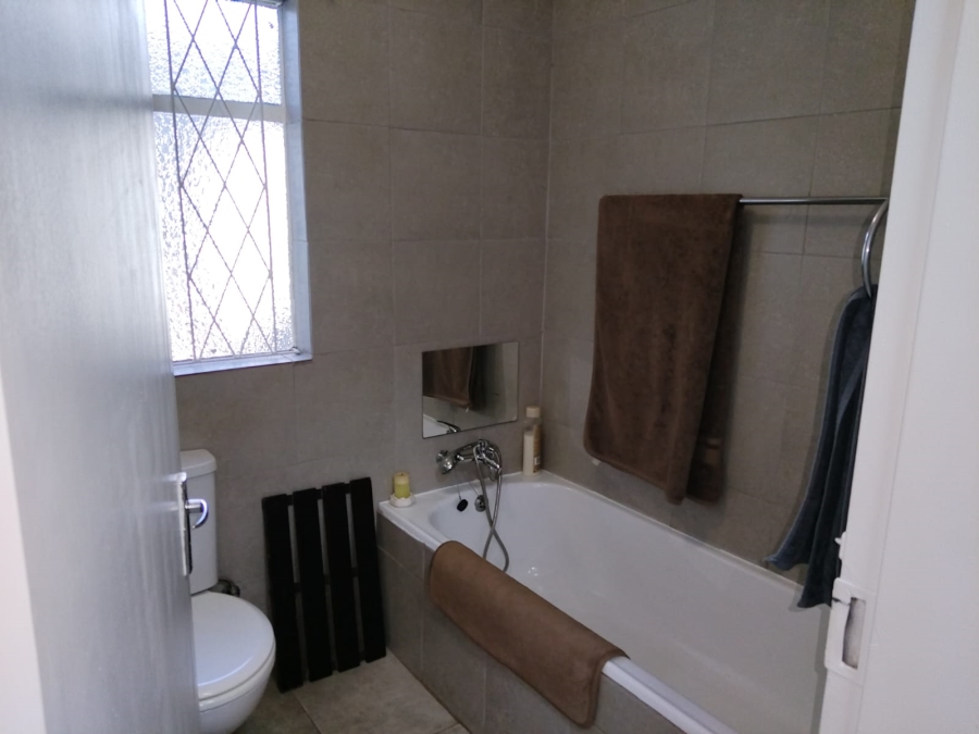 4 Bedroom Property for Sale in Klopperpark Gauteng